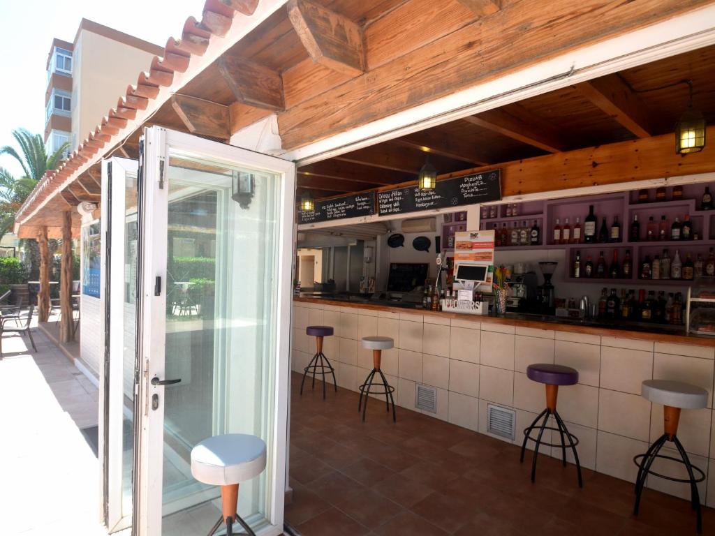 Apartamentos Arlanza - Only Adults, Playa den Bossa – Prezzi ...