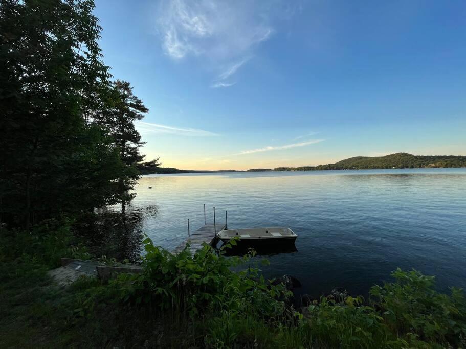 Lake House in the Quiet area near all attractions, Sabattus (updated prices 2024)