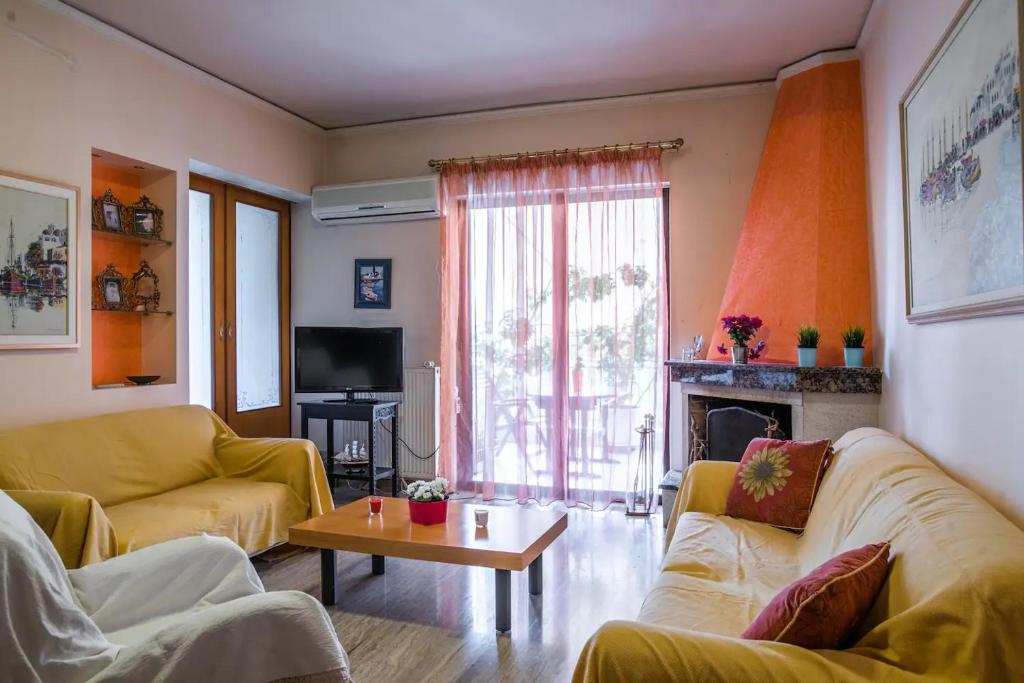 Sunny Apartment