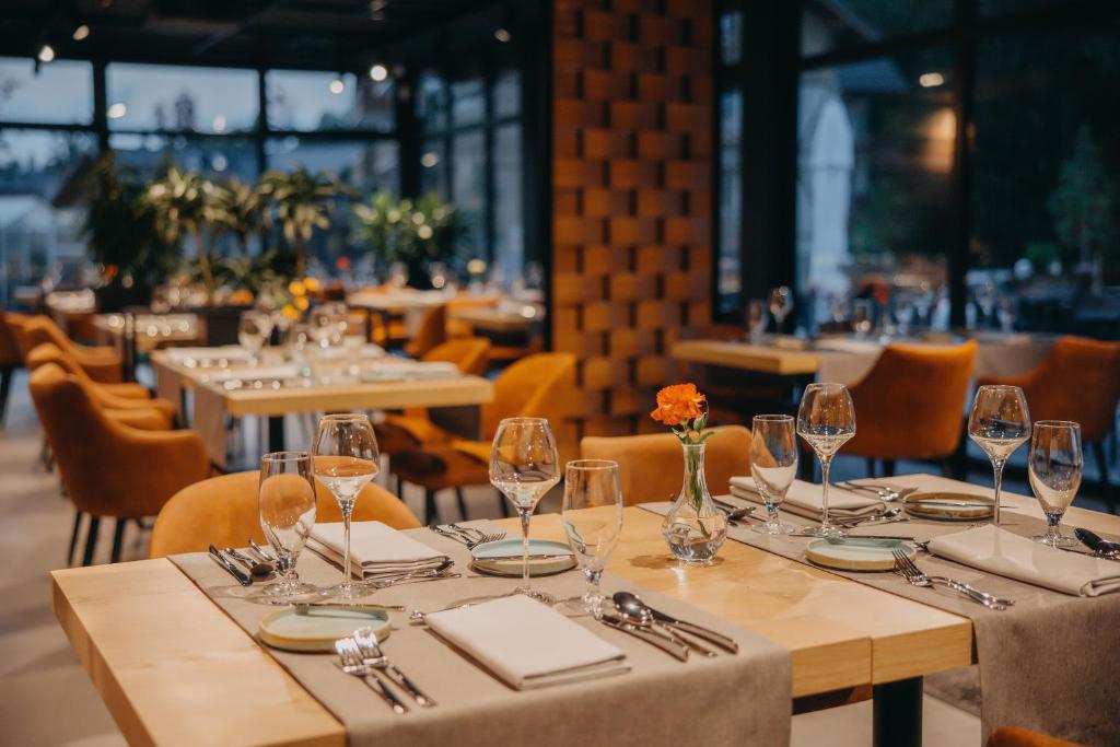 Restauracja lub miejsce do jedzenia w obiekcie Platinum Mountain Hotel&SPA