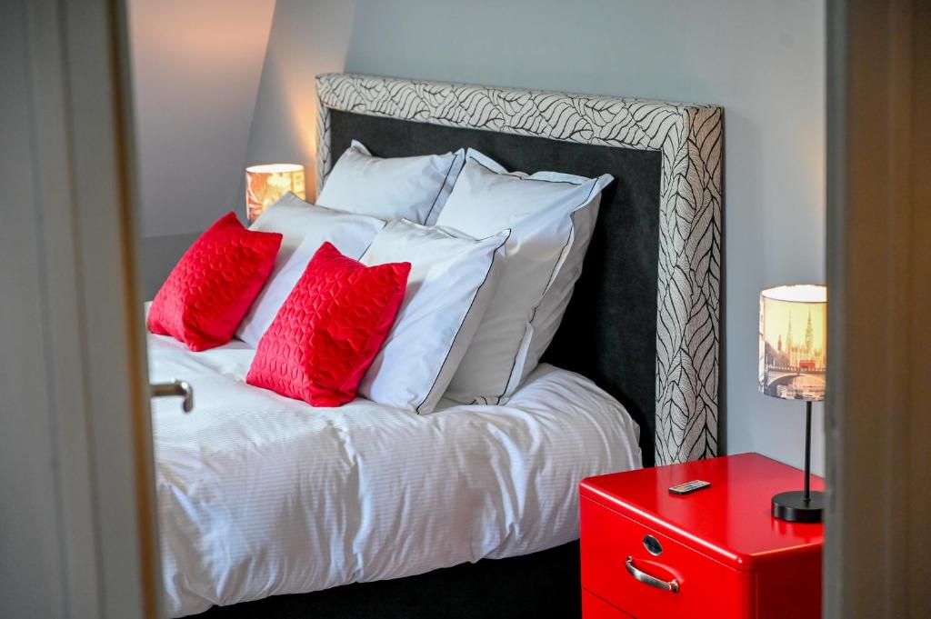 La Fontaine Dort - Double Room With Garden View