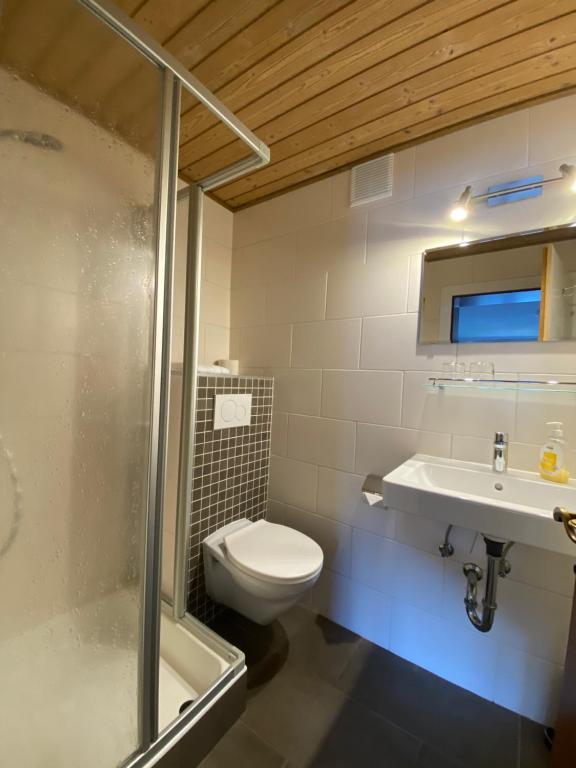 Koupelna v ubytování Haus Tirol Ehrwald
