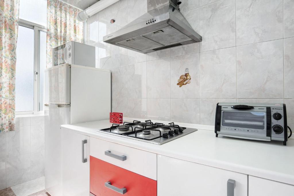 Kuchyň nebo kuchyňský kout v ubytování Casa Colomera 1