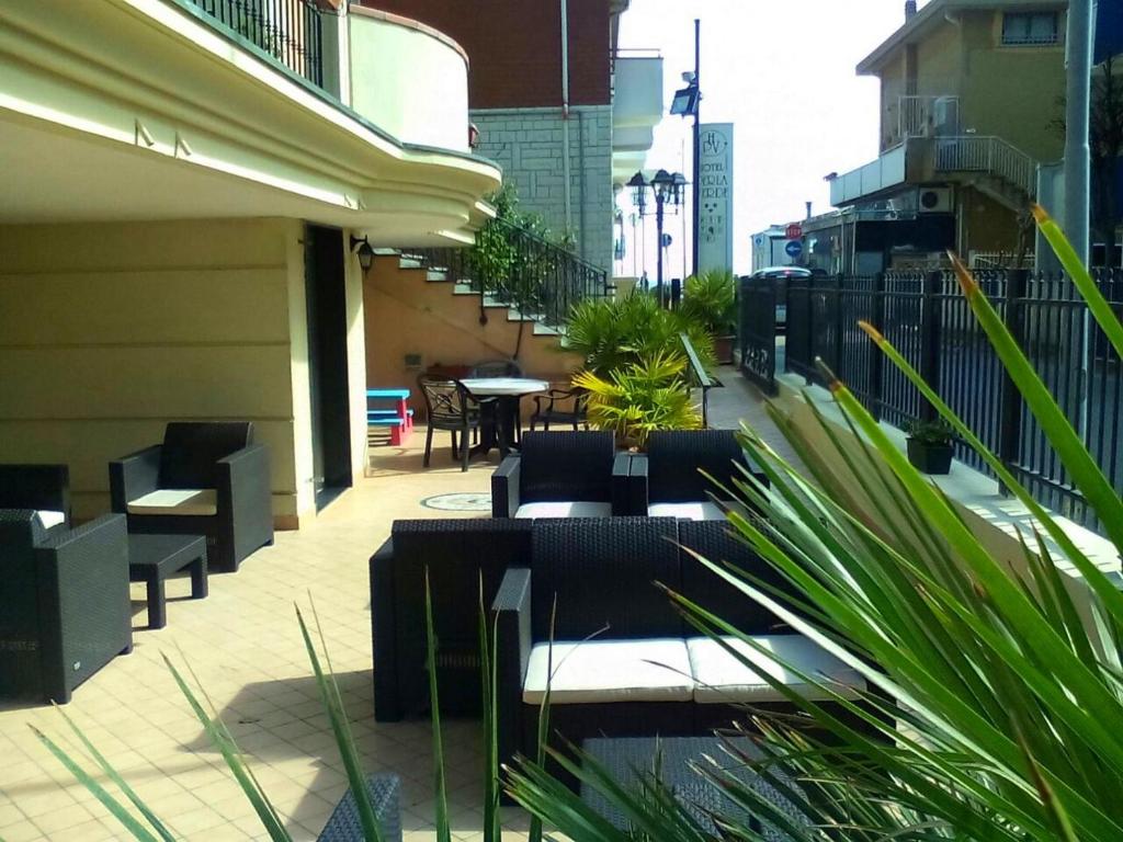 Balkon lub taras w obiekcie Hotel Perla Verde