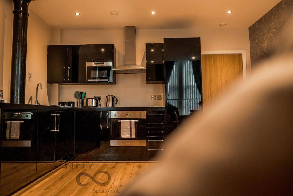 Contractor Bookers Bookdirect Save 10percent - Standard Apartment