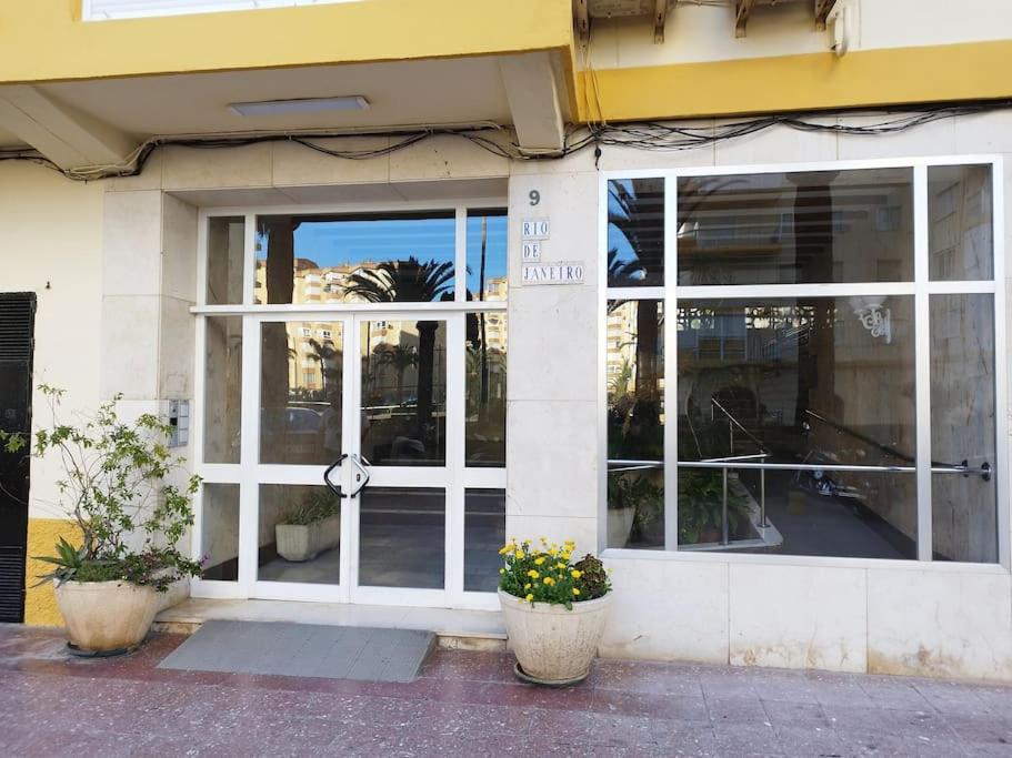 Fotografie z fotogalerie ubytování Evans Realty AN 1ª línea playa & Piscina & Tenis v destinaci Algarrobo-Costa
