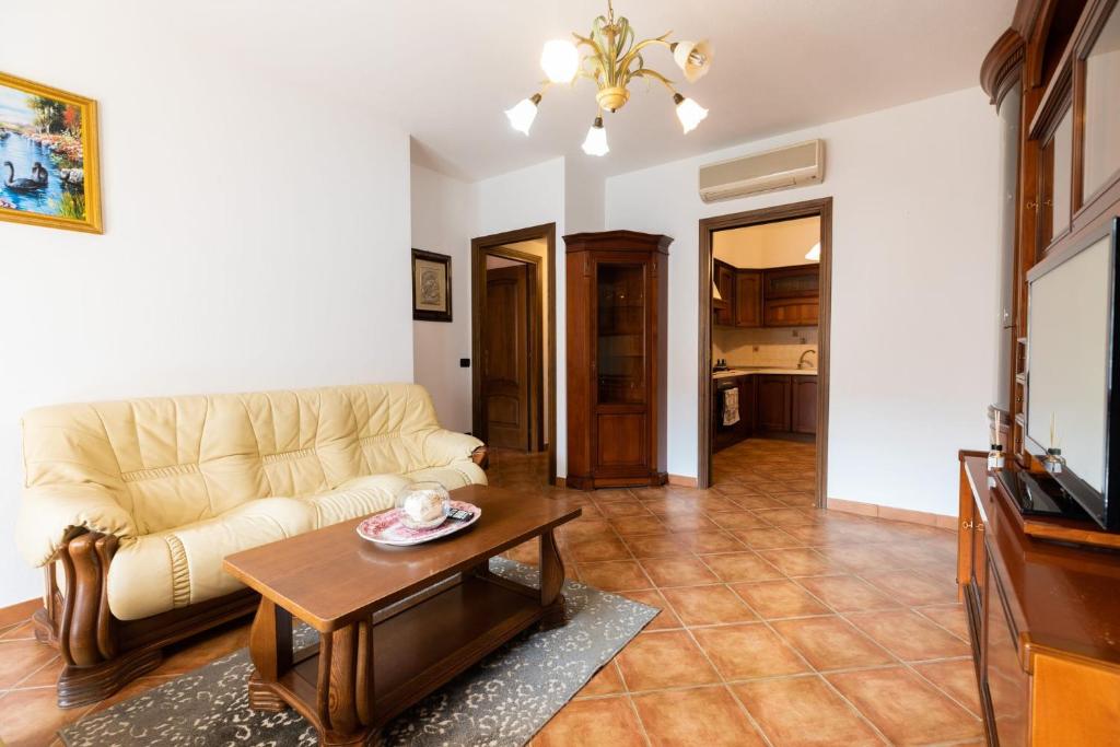 Μια τηλεόραση ή/και κέντρο ψυχαγωγίας στο Teo's Apartment