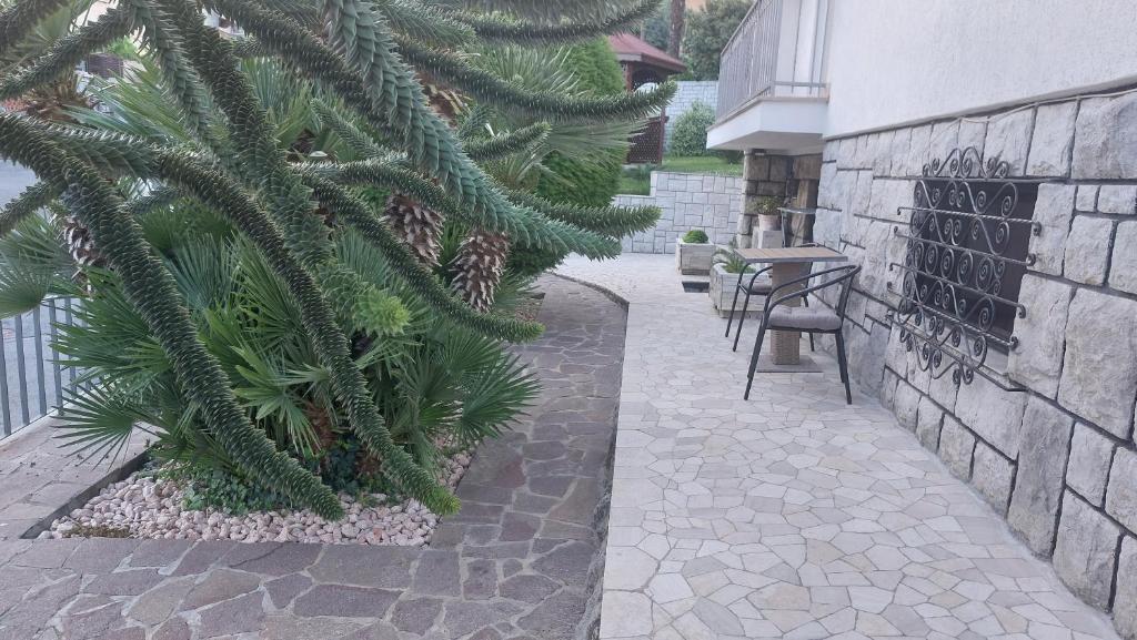 Ogród w obiekcie Opatija Centar