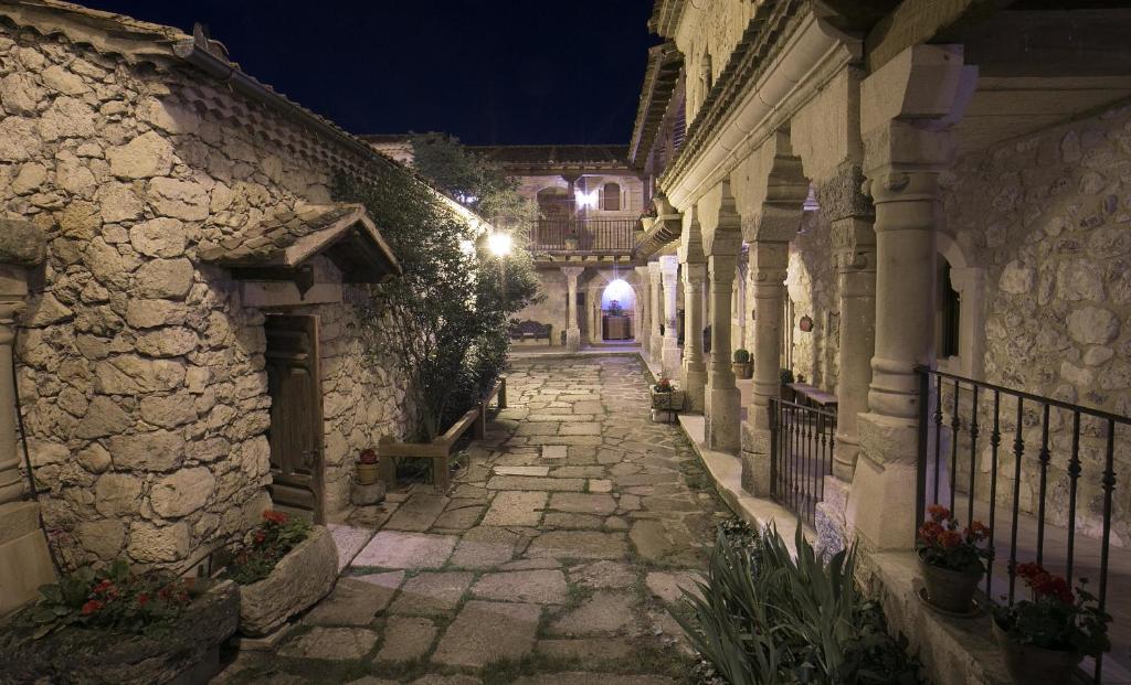 Kép Hotel BOUTIQUE HOCES DEL DURATON szállásáról Sebúlcorban a galériában