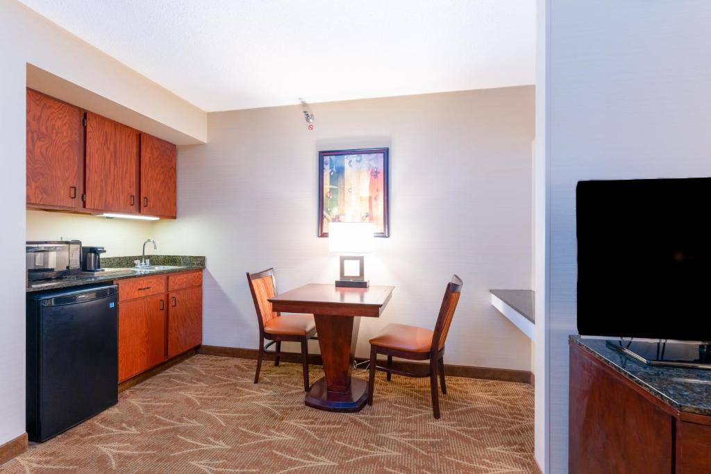 Kahler Inn and Suites - Mini -suite Met Twee Tweepersoonsbedden