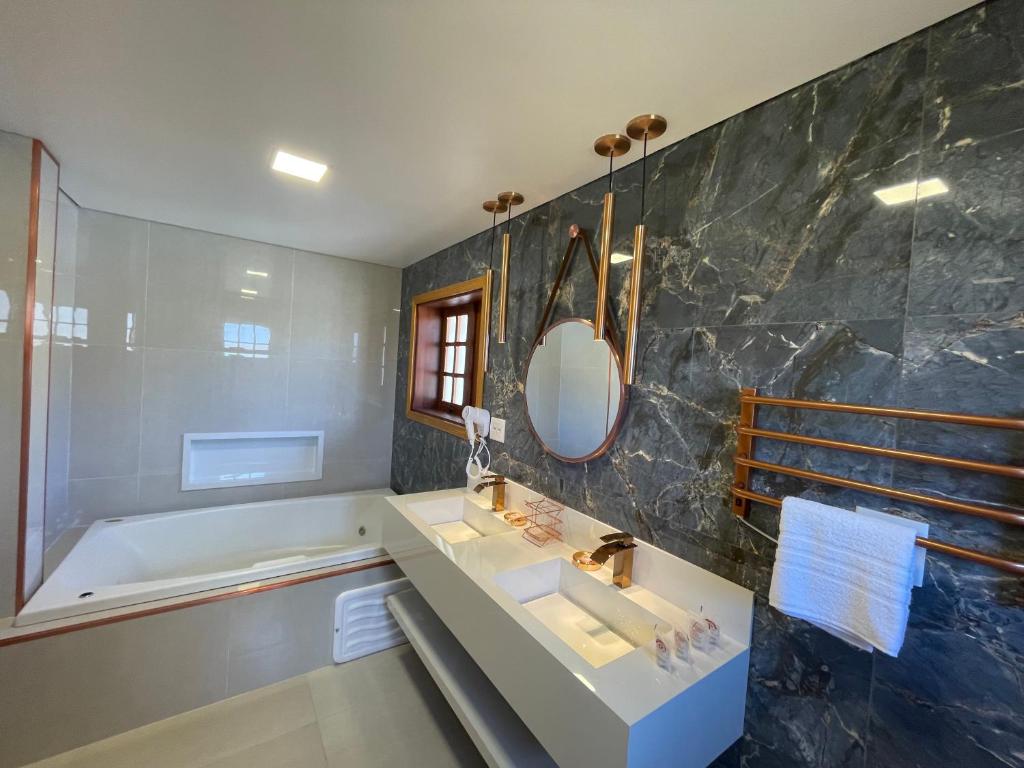 Pousada Monte Silvestre - Suite De Lujo Con Baño De Spa
