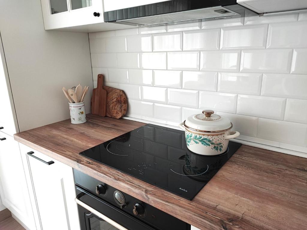 Kuchyň nebo kuchyňský kout v ubytování SPLIT VIEW 2 Bedrooms LUXURY APARTMAN 90 m2