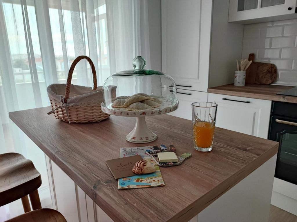 Kuchyň nebo kuchyňský kout v ubytování SPLIT VIEW 2 Bedrooms LUXURY APARTMAN 90 m2