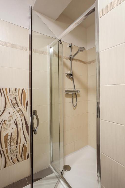 Elendris - Ubytování u kostela - 17