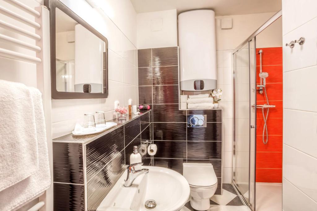 Elendris - Ubytování u kostela - 12