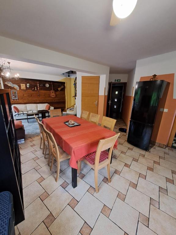Kuchyň nebo kuchyňský kout v ubytování Family House