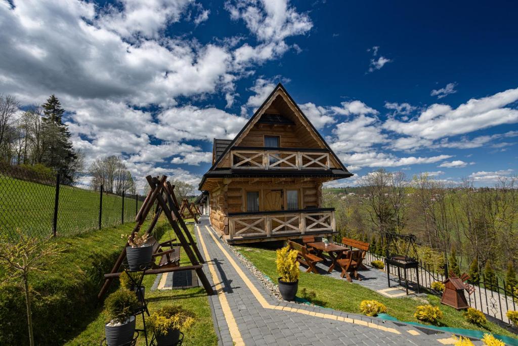 DOMKI NA WIERCHU - 18