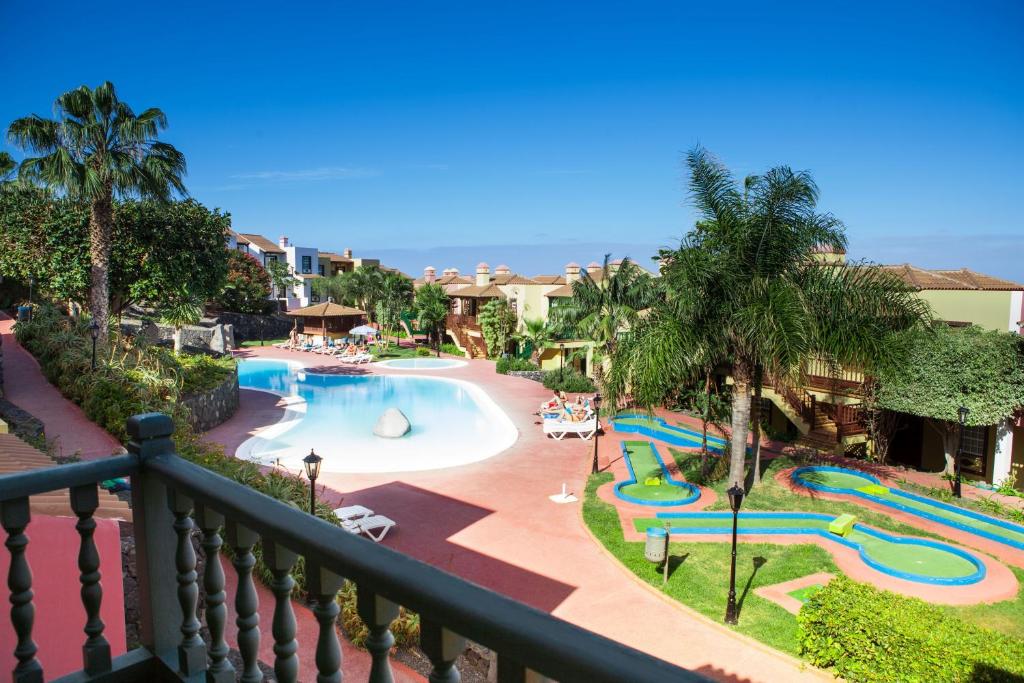 Apartamentos Oasis San Antonio - Error