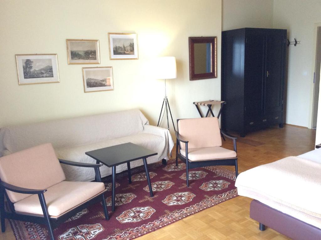 Posezení v ubytování Hotel Garni - Appartements Fuksas