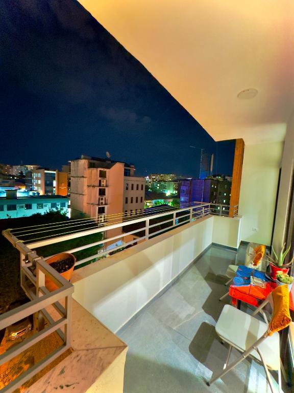 Charming and Bright Tirana Center Apartament - Image 6
