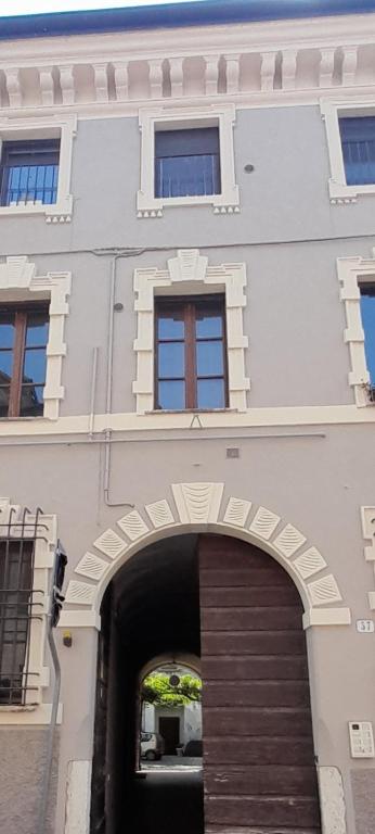 Fasada lub wejście do obiektu Fiordiloto57