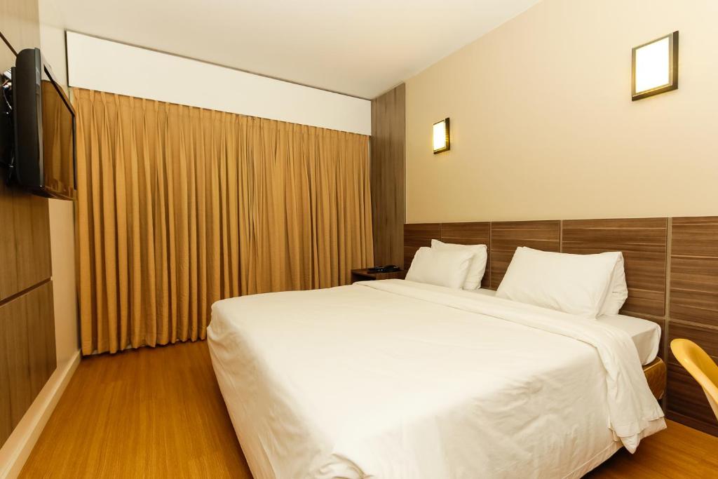  América Bittar Hotel