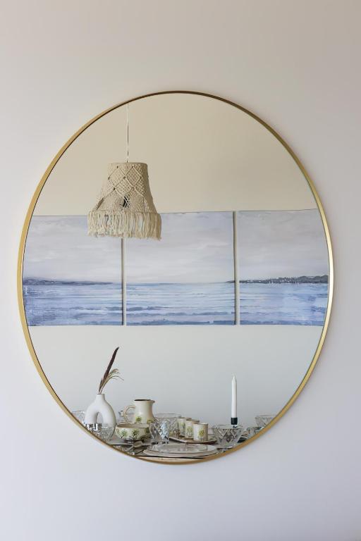 Fotografie z fotogalerie ubytování Nabeel Homes - Designer Seaview Condo - 208 v destinaci Alexandria