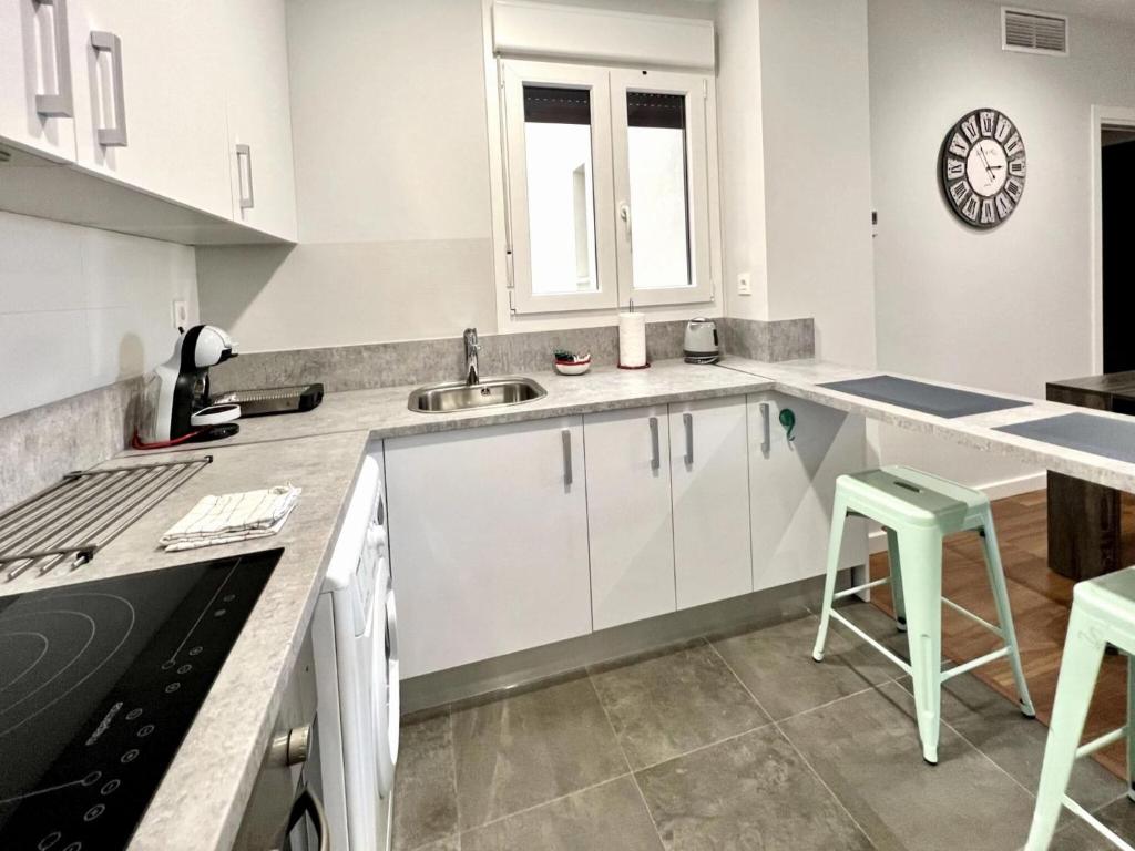 Kuchyň nebo kuchyňský kout v ubytování Belvilla by OYO Apartamento los Moriscos Golf