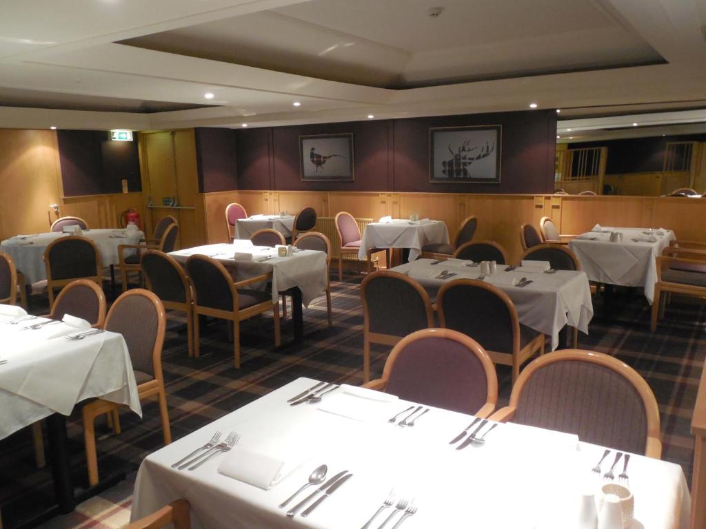 Restaurace v ubytování Cross Keys Hotel, Kelso