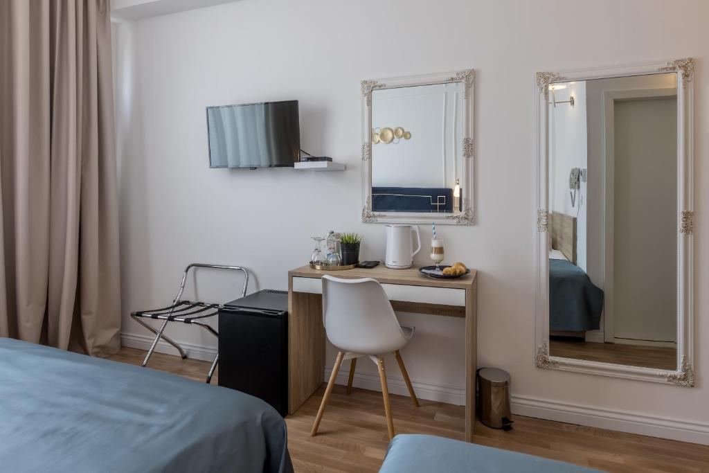 Annex building of Art Hotel - Resim 18