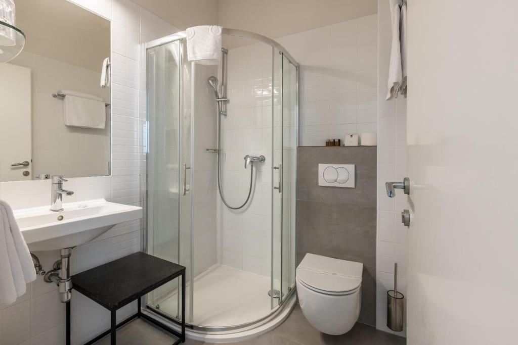 Annex building of Art Hotel - Resim 24