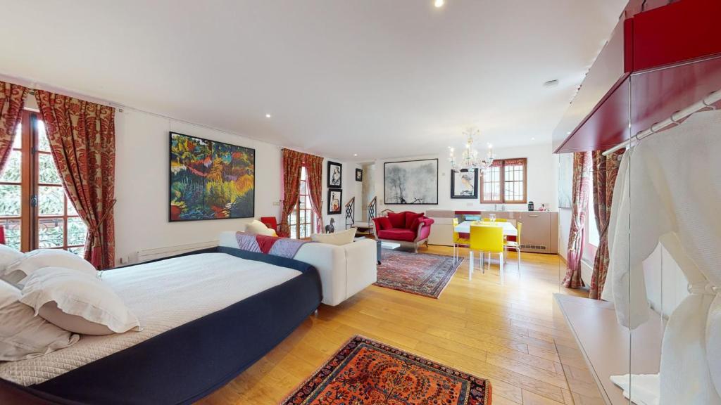 Besharat Gallery & Museum - Superior Suite