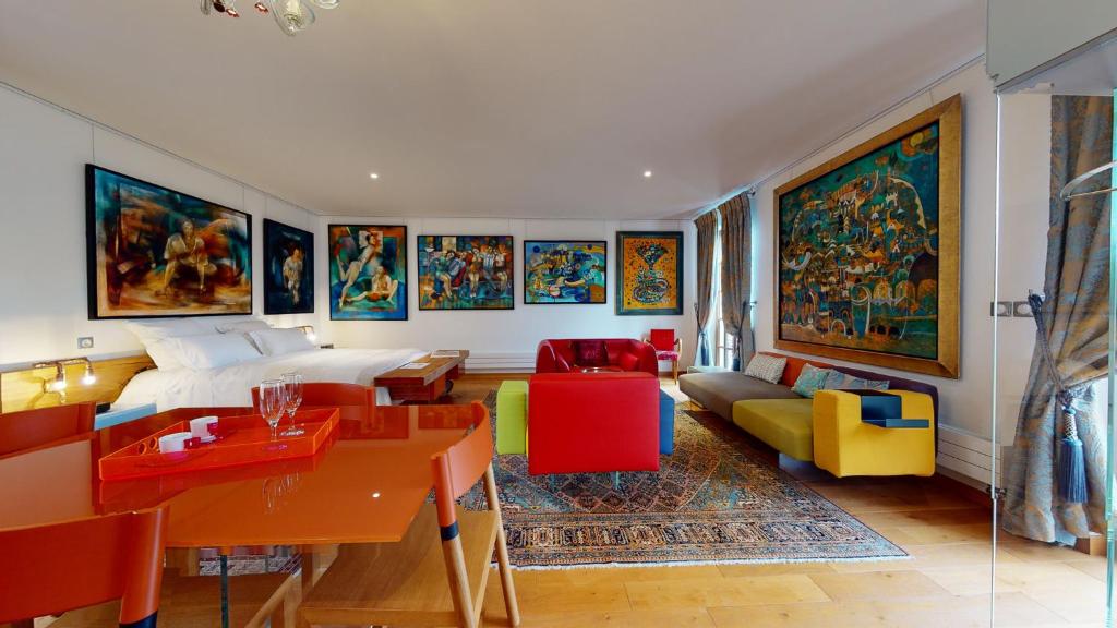 Besharat Gallery & Museum - Superior Suite