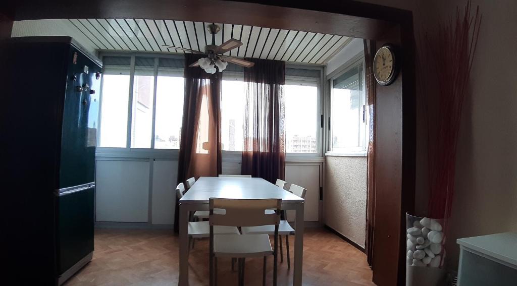 Fotografie z fotogalerie ubytování Apartamento Torre Colon IF Benidorm v destinaci Benidorm