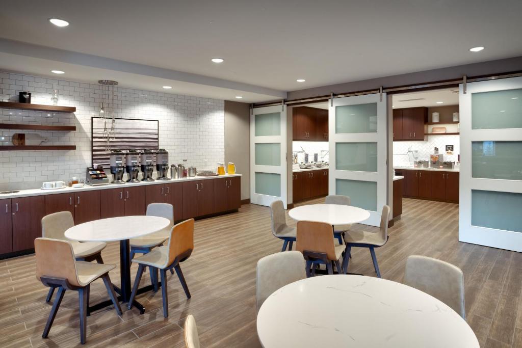 Restaurace v ubytování Residence Inn by Marriott Provo South University