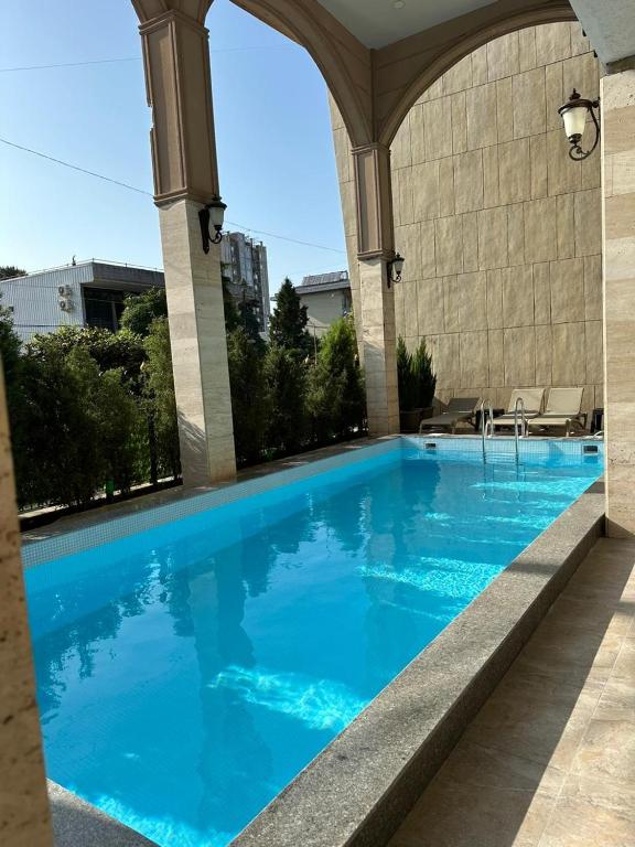 Πισίνα στο ή κοντά στο Hotel Irise