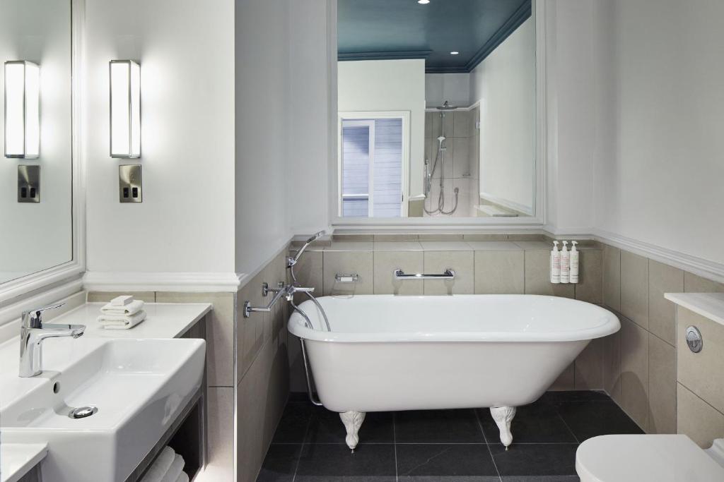 Bournemouth Highcliff Marriott Hotel - Resim 32