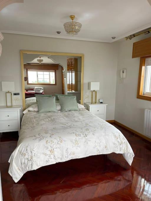 Fotografie z fotogalerie ubytování Villa overlooking Cies Islands v destinaci Vigo