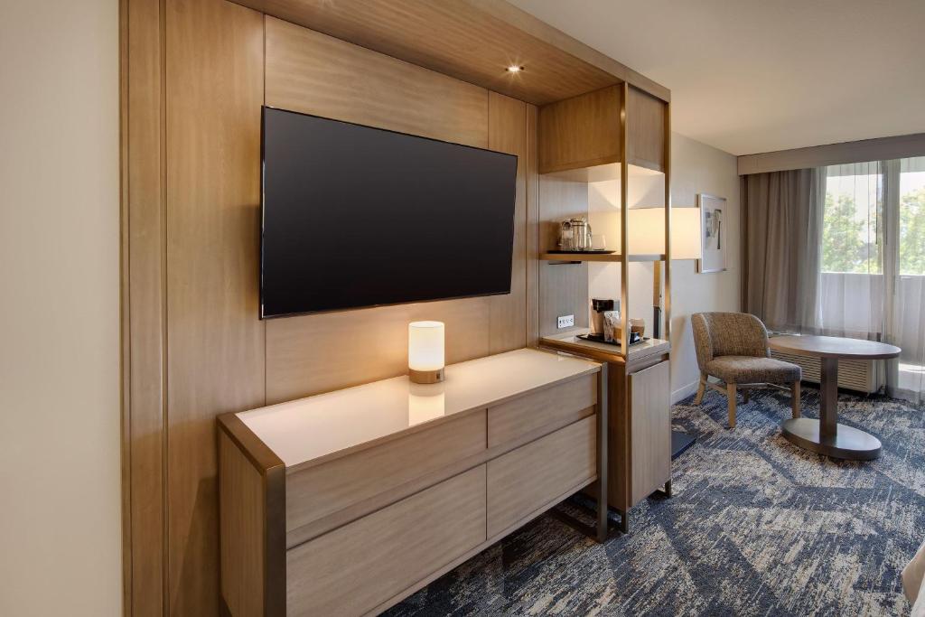 Sheraton Orlando North - Deluxe, Guest Room, 2 Queen