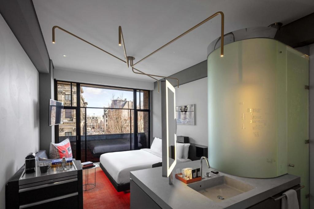 W Amsterdam - Wonderful Exchange, Guest Room, 1 King, City View