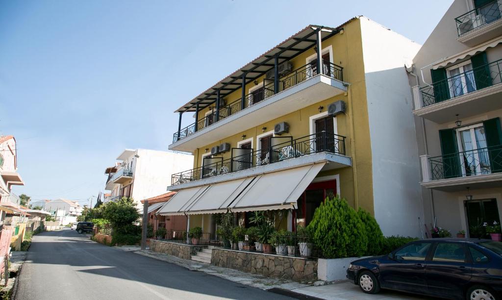 Budova, kde se aparthotel nachází