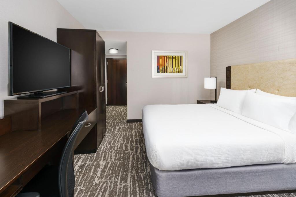Fairfield Inn & Suites by Marriott New York Midtown Manhattan/Penn Station - King Room