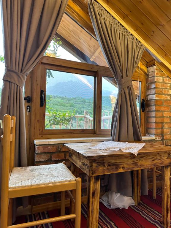 Alpeta Agrotourism & Winery - Roshnik , Berat - Imazhi 5