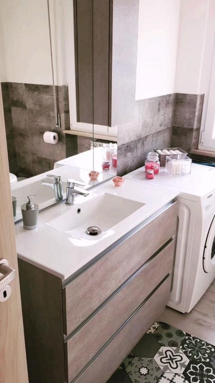 Zdjęcie z galerii obiektu Villa Valentina w mieście Madonna dellʼAcqua