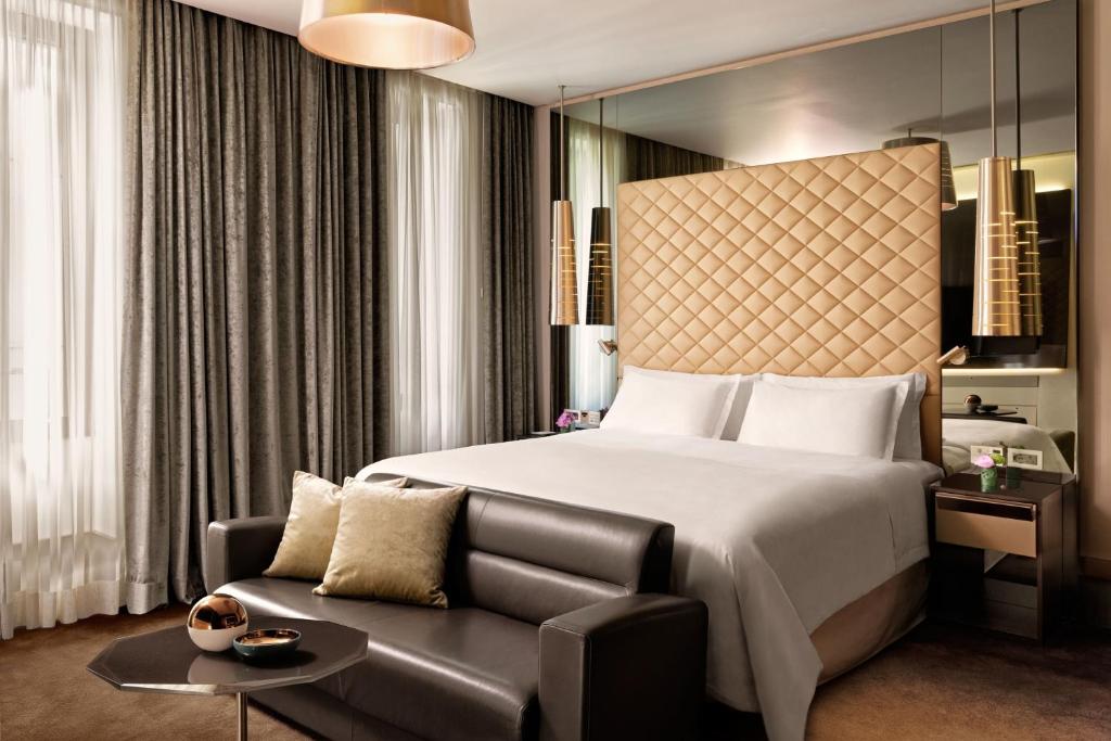 Excelsior Hotel Gallia, a Luxury Collection Hotel, Milan photo 3