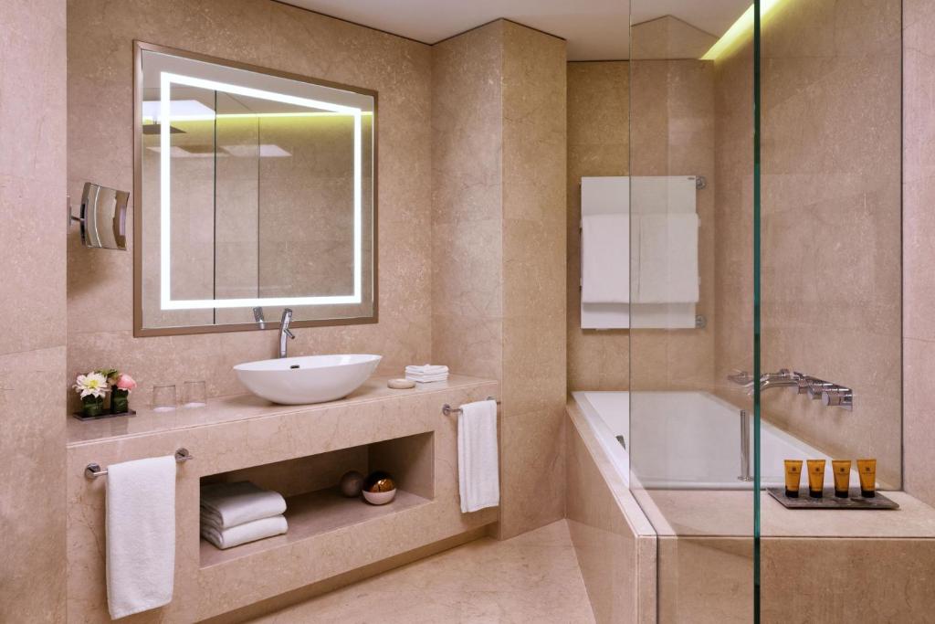 Excelsior Hotel Gallia, a Luxury Collection Hotel, Milan photo 5