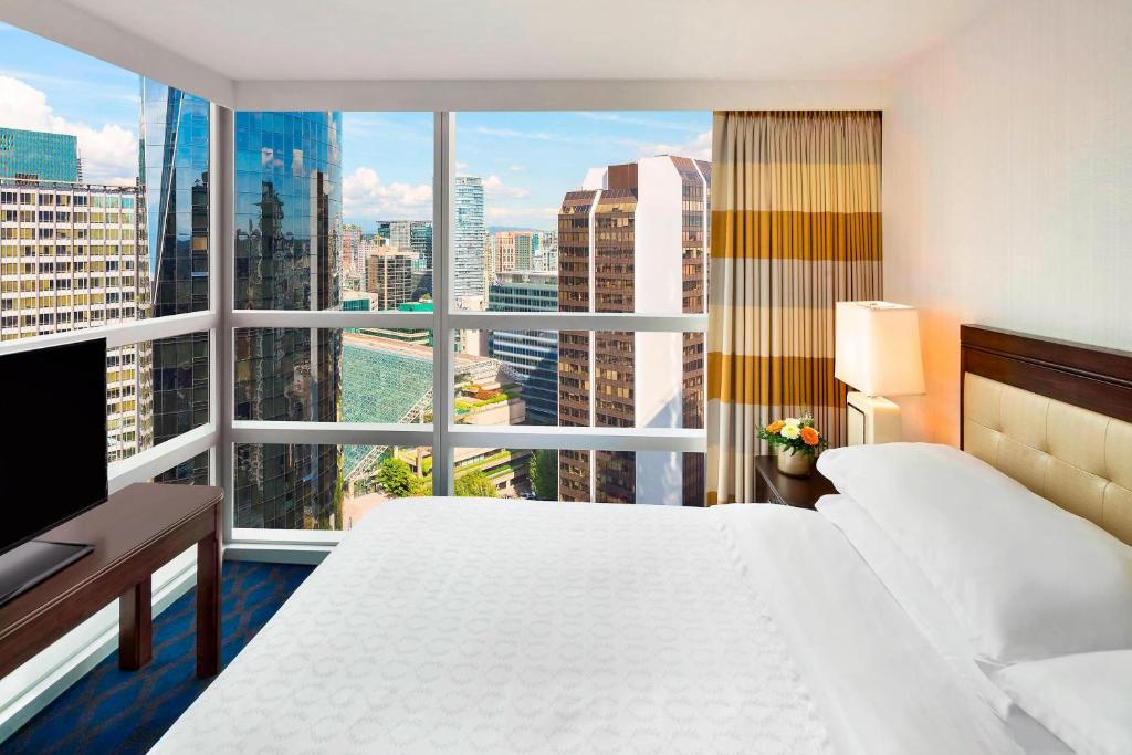 Sheraton Vancouver Wall Centre - Resim 15