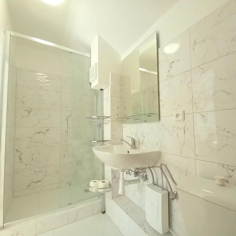 Penzion Diana Máchovo jezero - Standard Quadruple Room