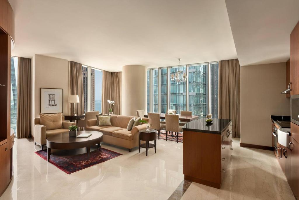 Posezení v ubytování JW Marriott Marquis City Center Doha