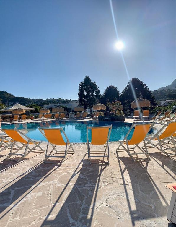 Bazén v ubytování Hotel Parco Delle Agavi nebo v jeho okolí